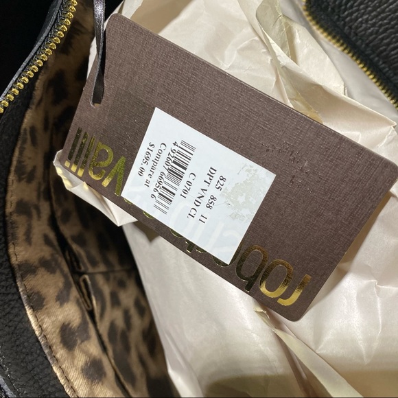 RARE! Hard to find! ROBERTO CAVALLI✖️ITALIAN BLK LEATHER TOTE 👜 Msrp: $1700! - Picture 12 of 14